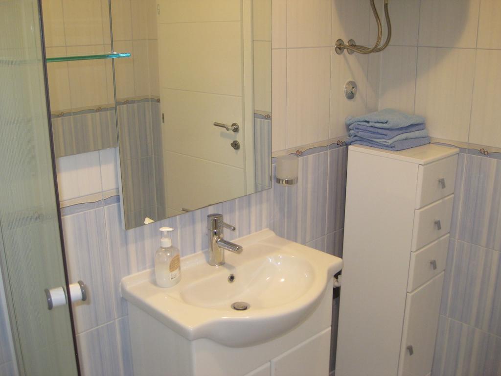 Apartment Agata Trogir Room photo